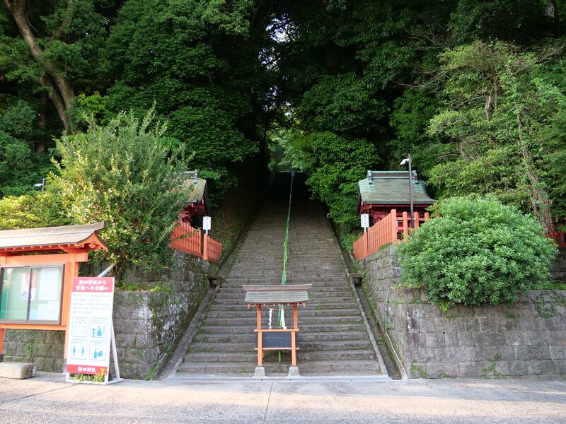 ファイル:2022.05.17-新田神社.jpg